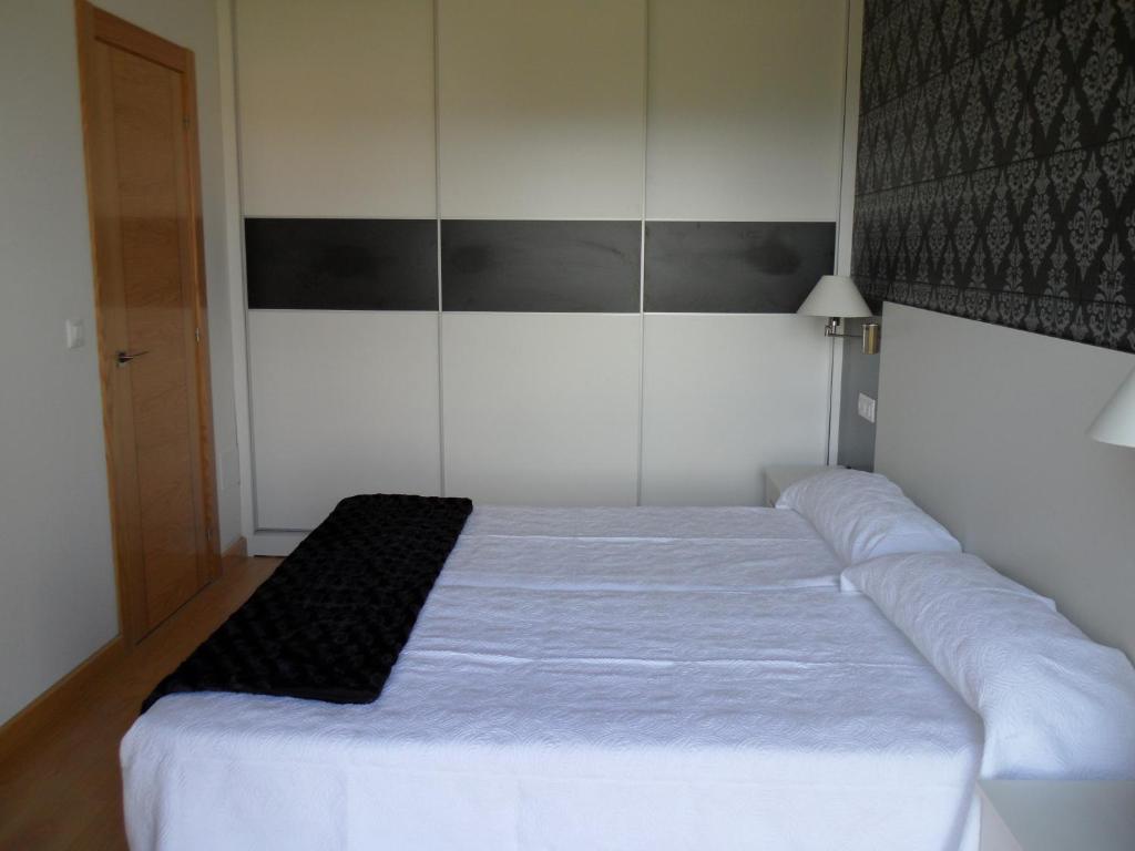 Apartamentos Turisticos Estrella Del Alemar Langre  Room photo